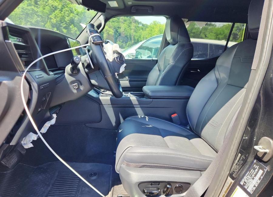 Salvage 2025 Lexus Gx 550 Luxury in Black