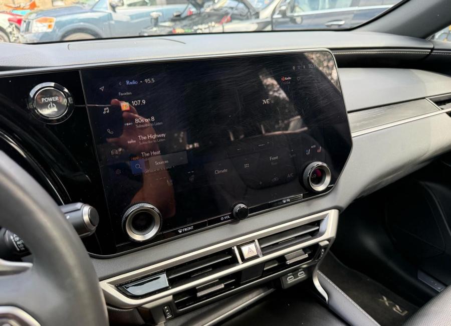 Salvage 2025 Lexus Rx350 H in Black