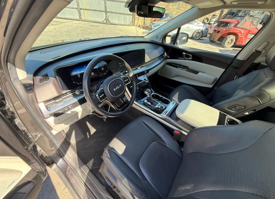 Salvage 2023 Kia Carnival Sx Prestige in Black