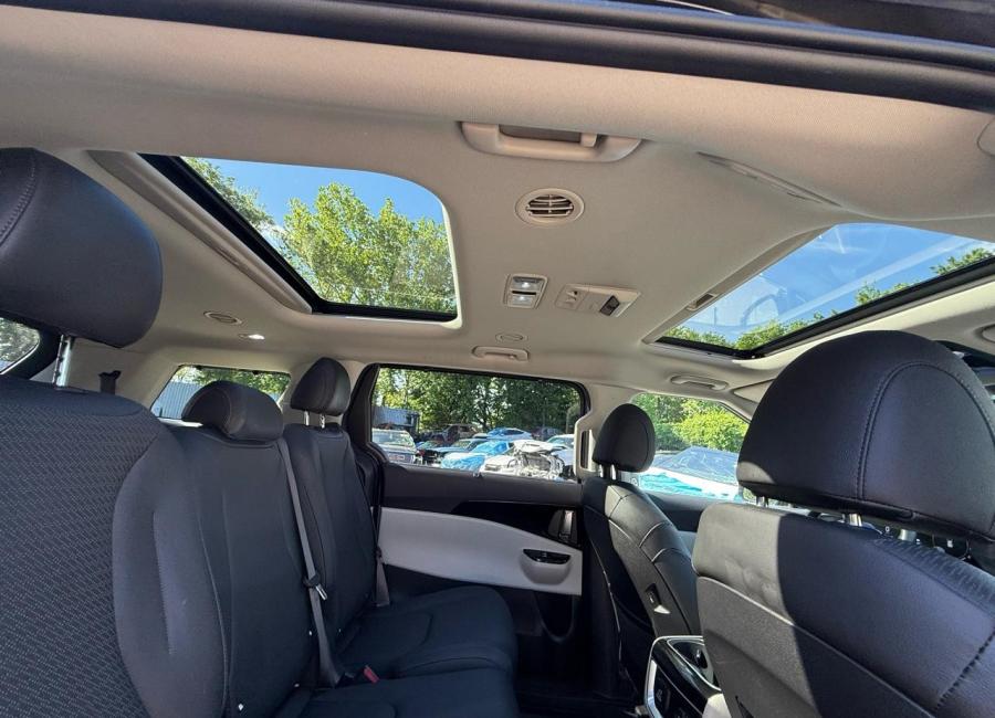 Salvage 2023 Kia Carnival Sx Prestige in Black