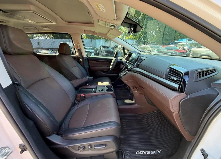 Salvage 2026 Honda Odyssey Elite in White