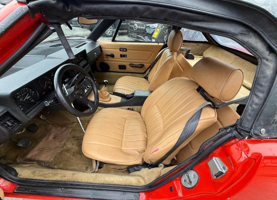 Salvage 1980 Triumph Tr7 Roadster in Red