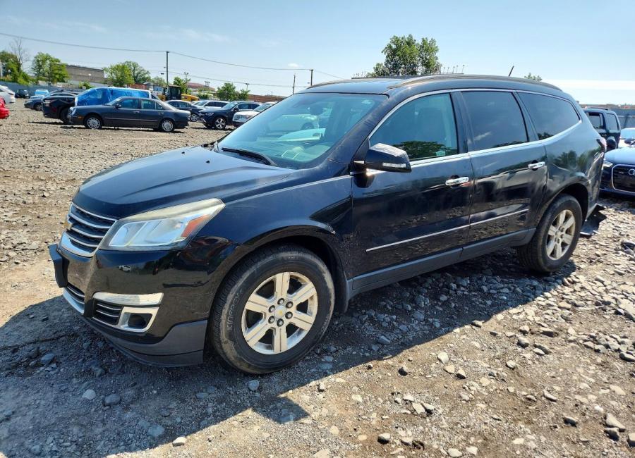 Salvage 2017 Chevrolet Traverse Premier in Black