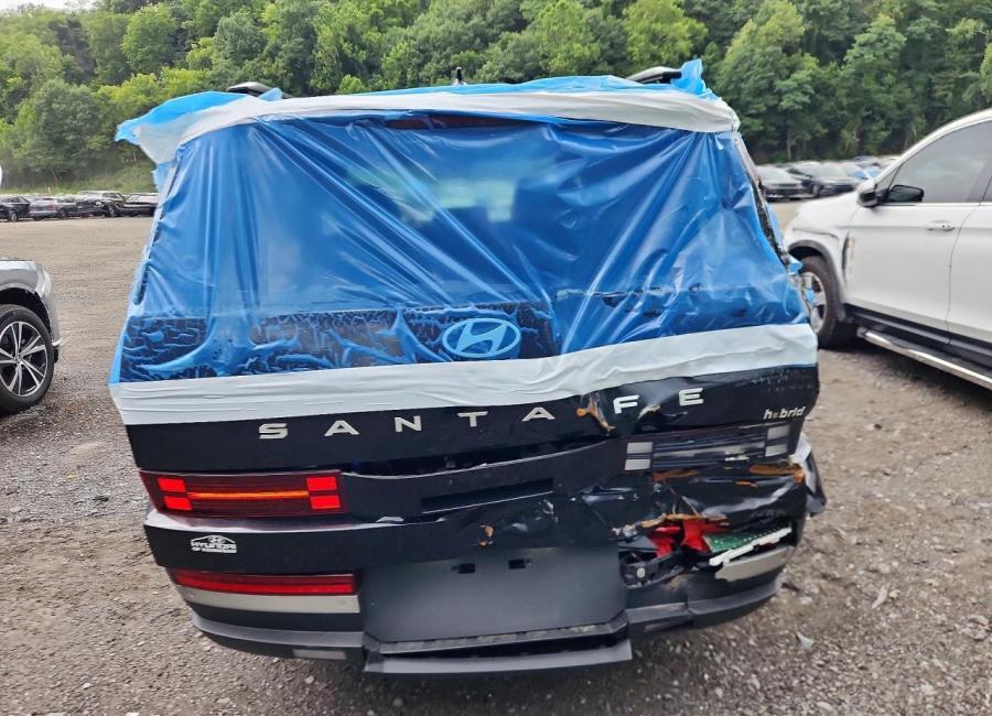 Salvage 2026 Hyundai Santa Fe Limited in Black