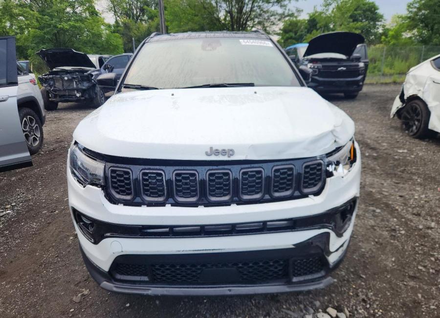 Salvage 2026 Jeep Compass Limited in White