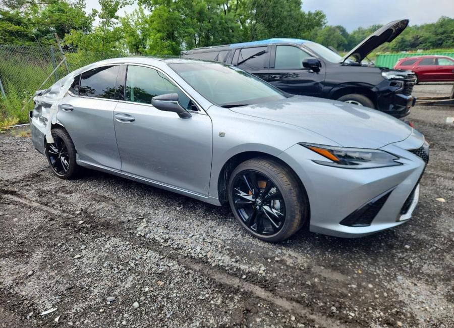 Salvage 2025 Lexus Es 350 F Sport in Gray