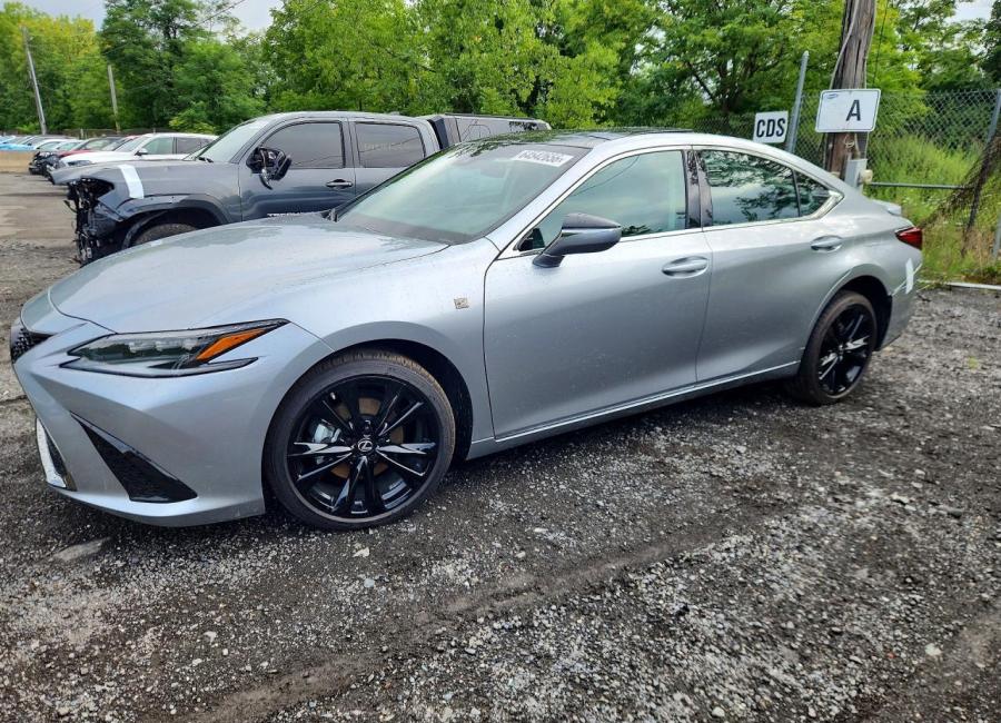 Salvage 2025 Lexus Es 350 F Sport in Gray