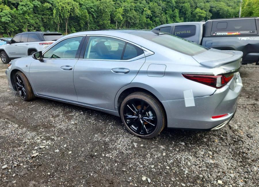 Salvage 2025 Lexus Es 350 F Sport in Gray