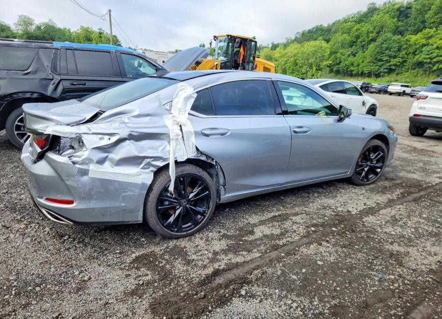 Salvage 2025 Lexus Es 350 F Sport in Gray