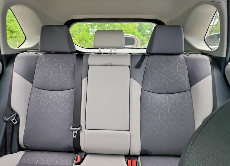Salvage 2025 Toyota Rav4 Hybrid Xle in Silver