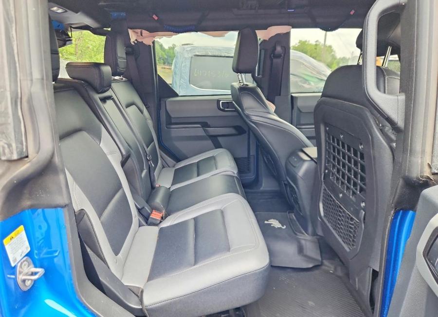Salvage 2024 Ford Bronco  in Blue