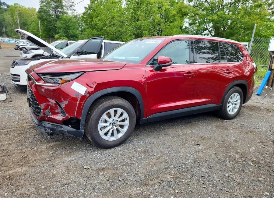 Salvage 2026 Toyota Grand Highlander Xle in Burgundy