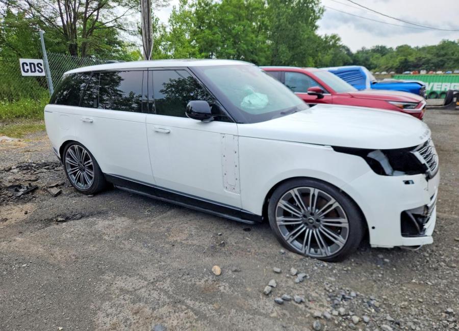 Salvage 2025 Land Rover Range Rover Autobiography in White