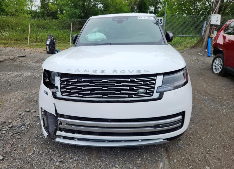 Salvage 2025 Land Rover Range Rover Autobiography in White