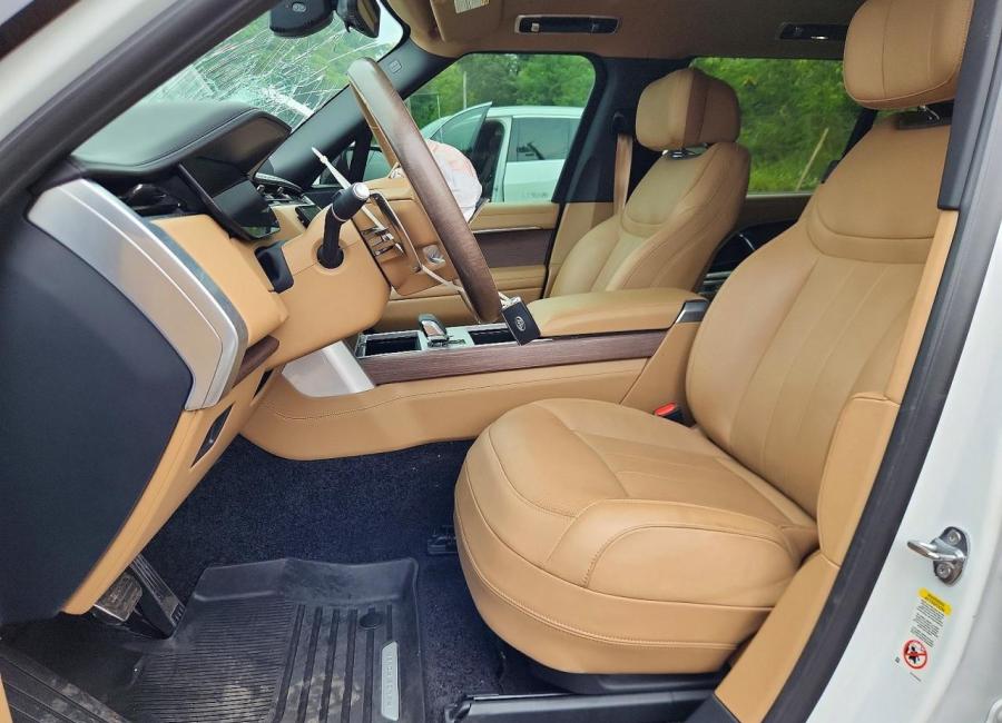 Salvage 2025 Land Rover Range Rover Autobiography in White