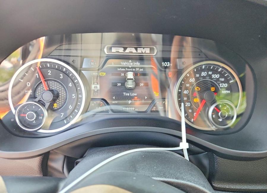 Salvage 2026 Ram 1500  in Gray
