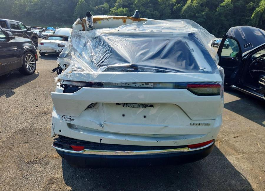 Salvage 2025 Jeep Grand Cherokee Limited in White