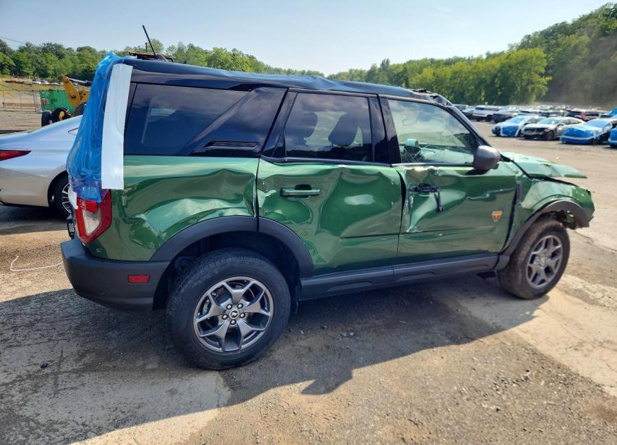 Salvage 2024 Ford Bronco Sport Badlands in Green