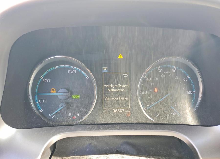 Salvage 2018 Toyota Rav4 Hybrid Le in Gray