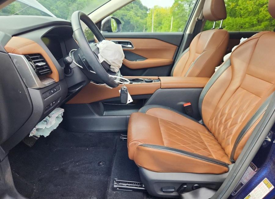 Salvage 2025 Nissan Rogue Platinum in Blue