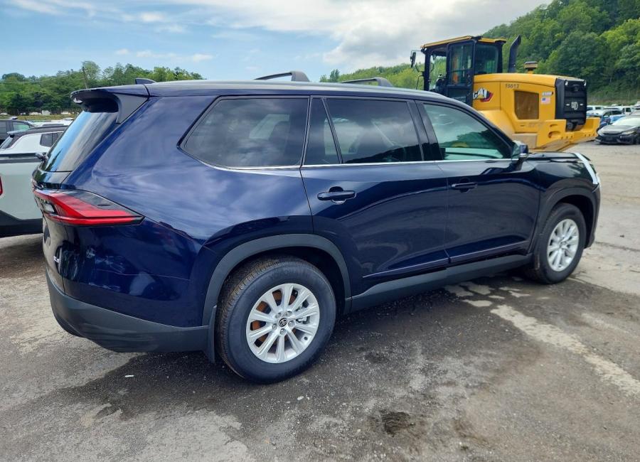 Salvage 2026 Toyota Grand Highlander Xle in Blue