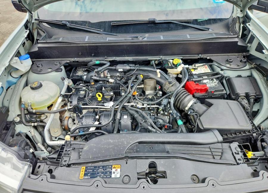 Salvage 2022 Ford Maverick Xl in Green