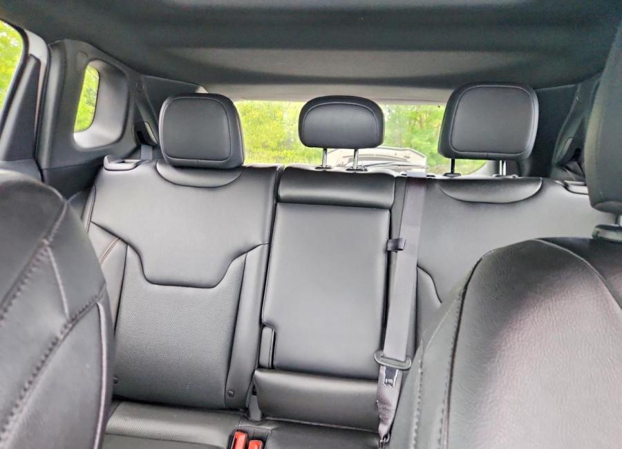 Salvage 2024 Jeep Compass Limited in White