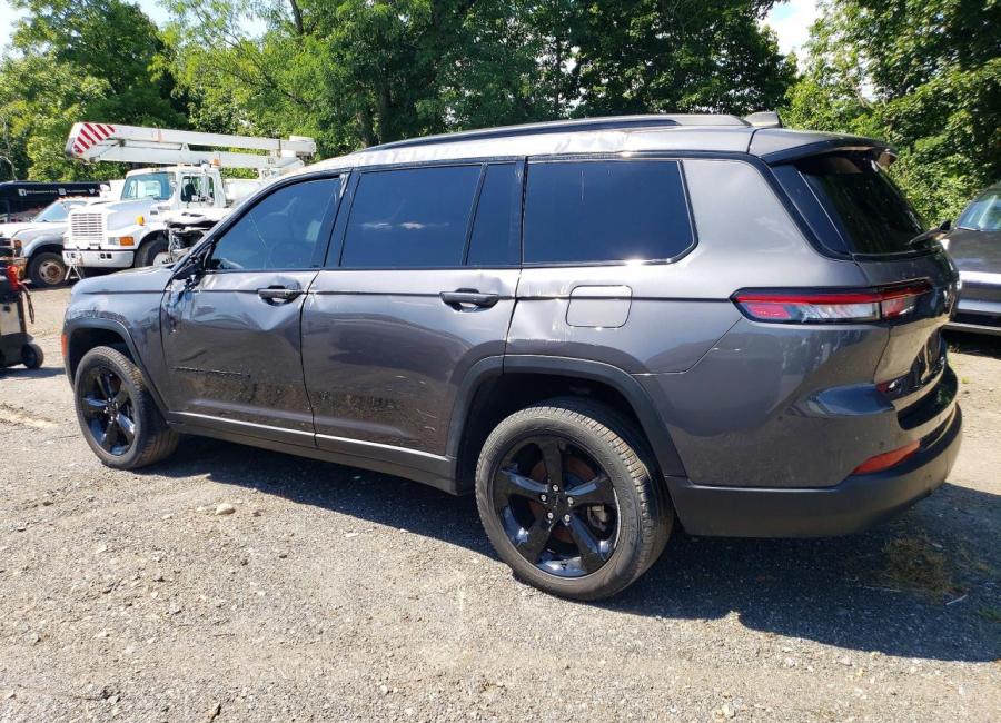 Salvage 2024 Jeep Grand Cherokee L Limited in Black
