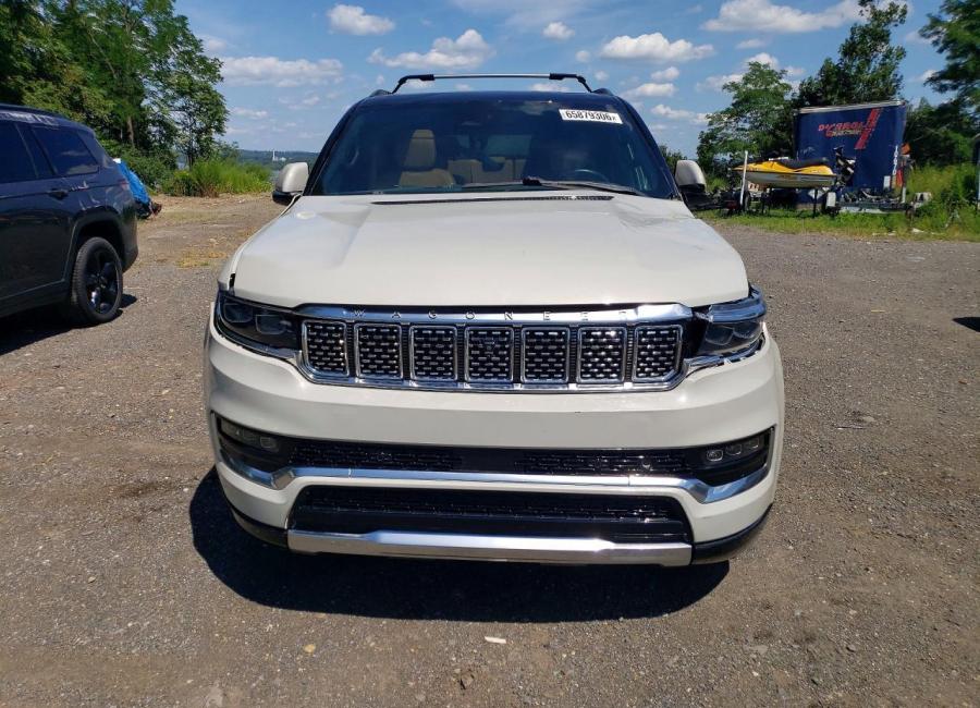 Salvage 2022 Jeep Grand Wagoneer Series Iii in White
