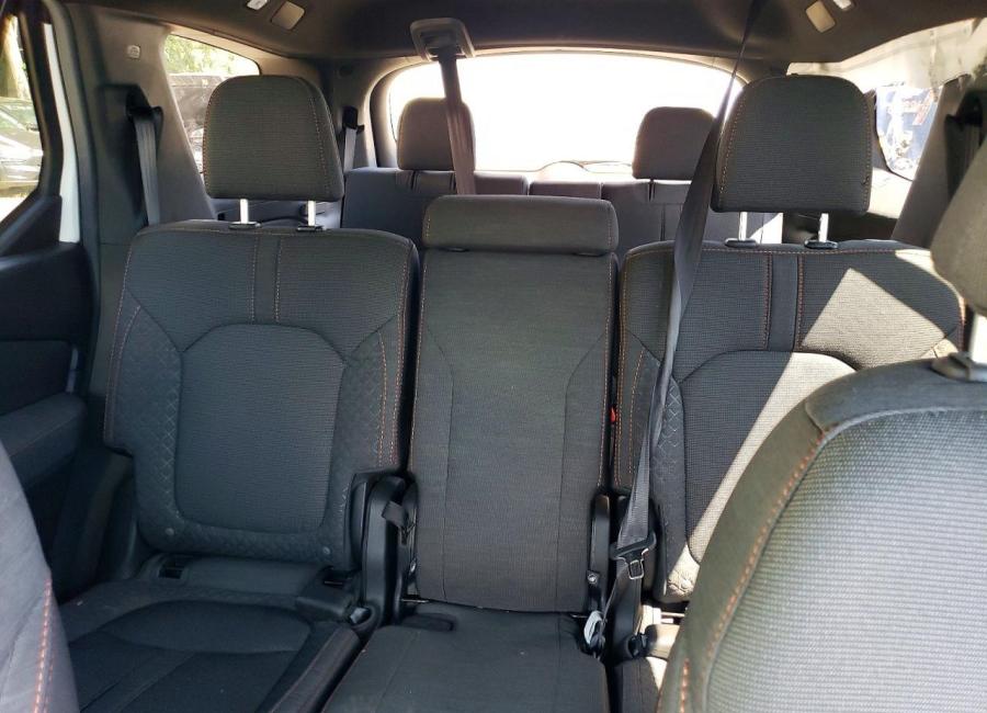 Salvage 2025 Honda Pilot Sport in White