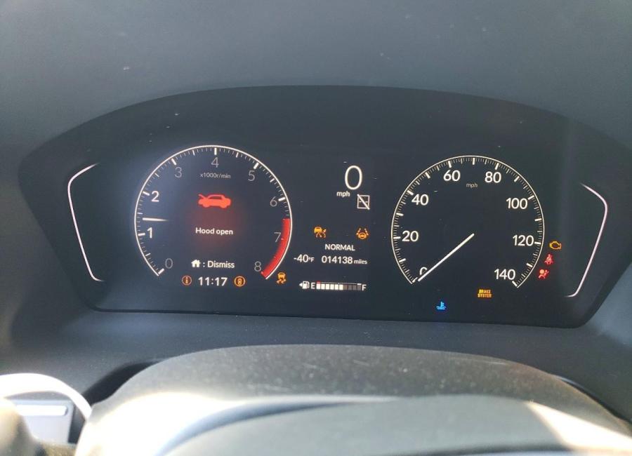 Salvage 2025 Honda Pilot Sport in White