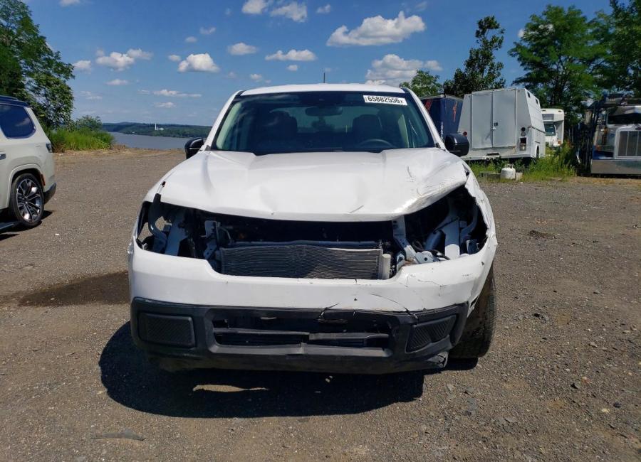 Salvage 2024 Ford Maverick Xlt in White