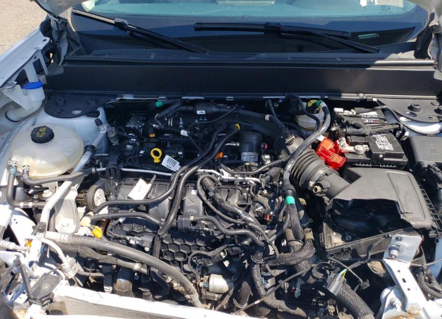Salvage 2024 Ford Maverick Xlt in White