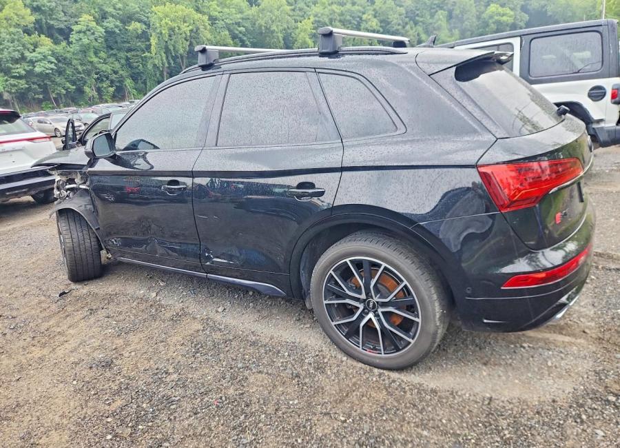 Salvage 2021 Audi Sq5 Prestige in Black