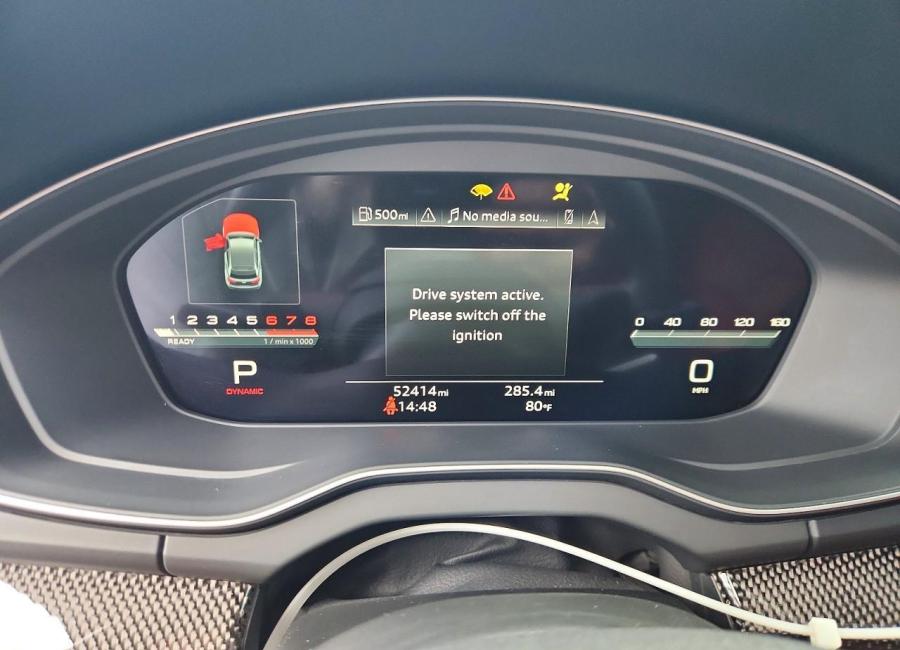 Salvage 2021 Audi Sq5 Prestige in Black