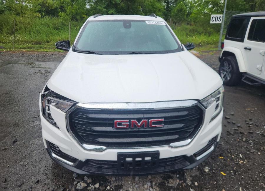 Salvage 2024 Gmc Terrain Sle in White