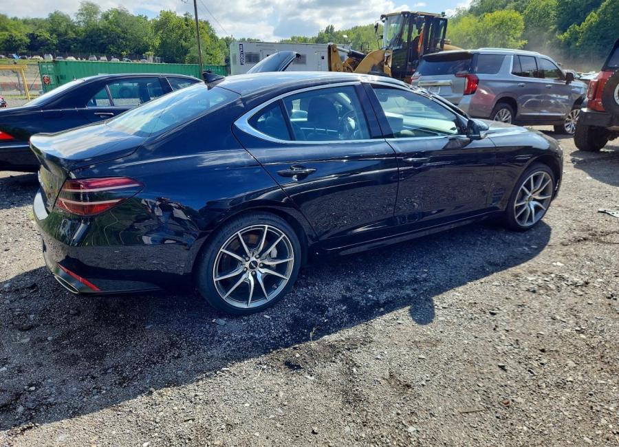 Salvage 2026 Genesis G70  in Black