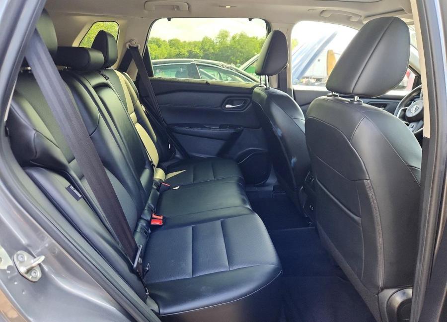 Salvage 2024 Nissan Rogue Sv in Gray