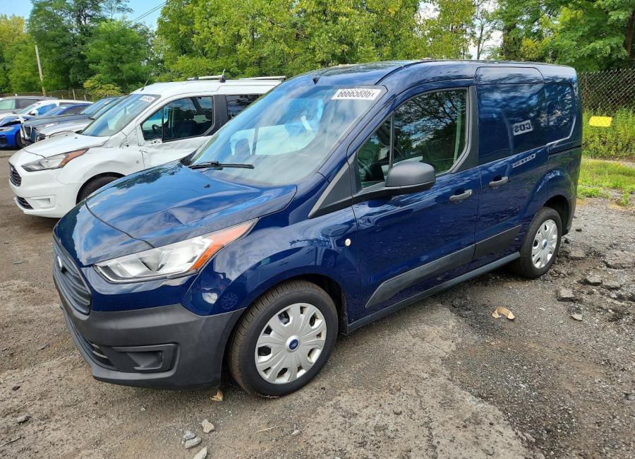 Salvage 2019 Ford Transit Connect  in Blue
