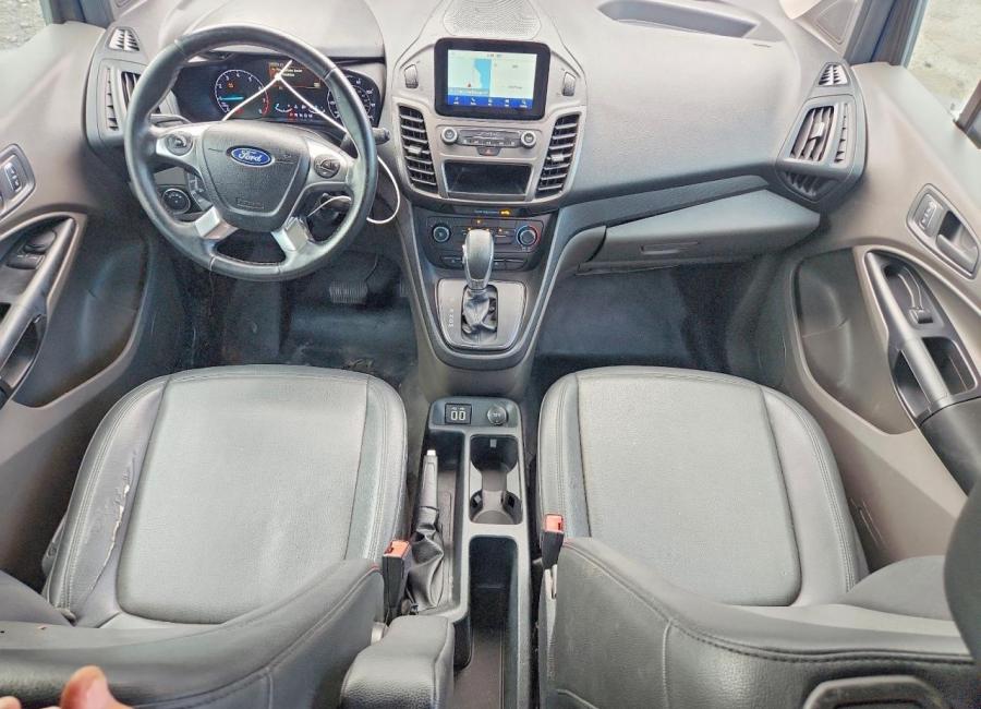 Salvage 2019 Ford Transit Connect  in Blue