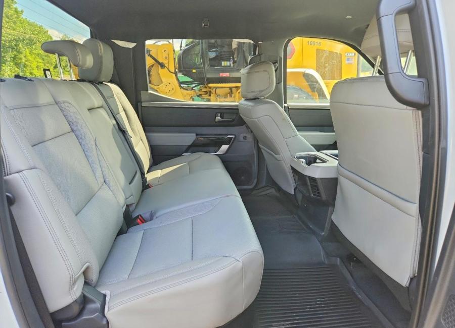 Salvage 2025 Toyota Tundra Limited in White