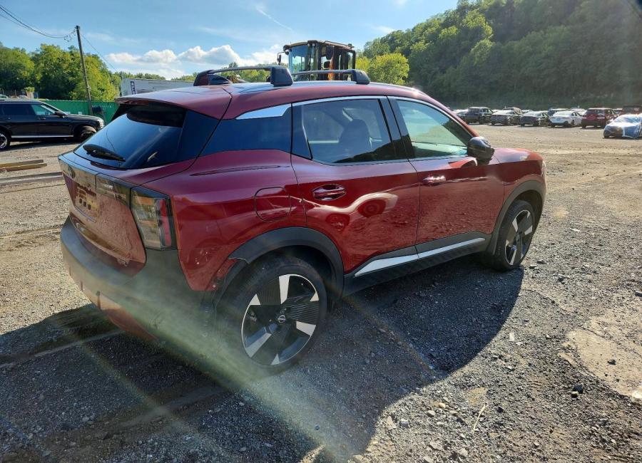 Salvage 2026 Nissan Kicks Sr in Burgundy