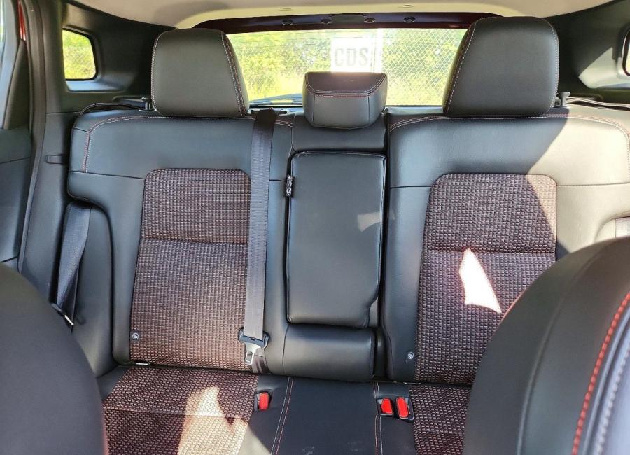 Salvage 2026 Nissan Kicks Sr in Burgundy