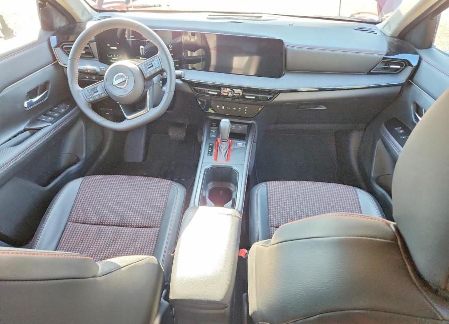 Salvage 2026 Nissan Kicks Sr in Burgundy