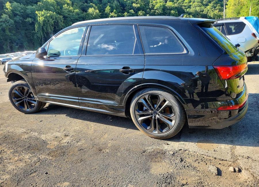 Salvage 2026 Audi Q7 Premium Plus in Black
