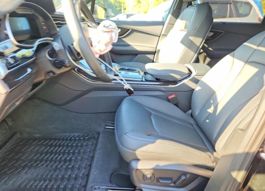 Salvage 2026 Audi Q7 Premium Plus in Black