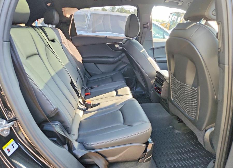 Salvage 2026 Audi Q7 Premium Plus in Black