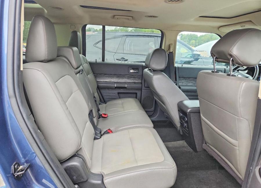 Salvage 2018 Ford Flex  in Blue
