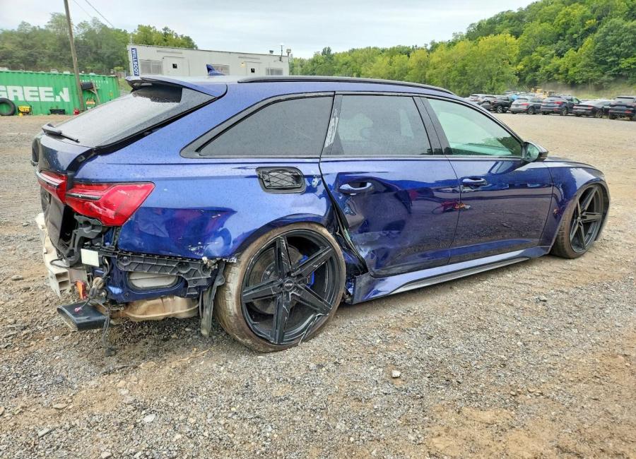 Salvage 2021 Audi Rs6  in Blue