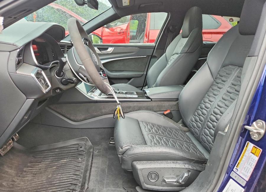 Salvage 2021 Audi Rs6  in Blue